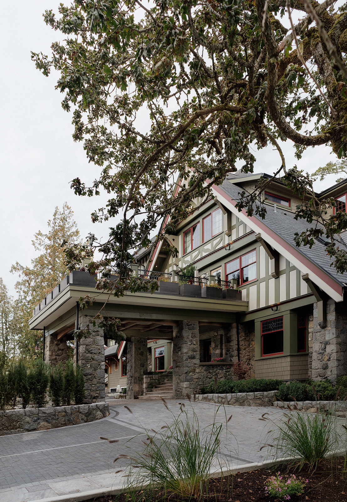 Rosemead Hotel | Homes Almanac